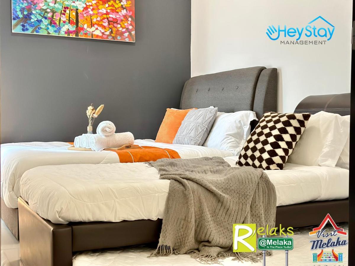 Novo 8 Residence Bachang By Heystay Management Kampong Tambak Luaran gambar