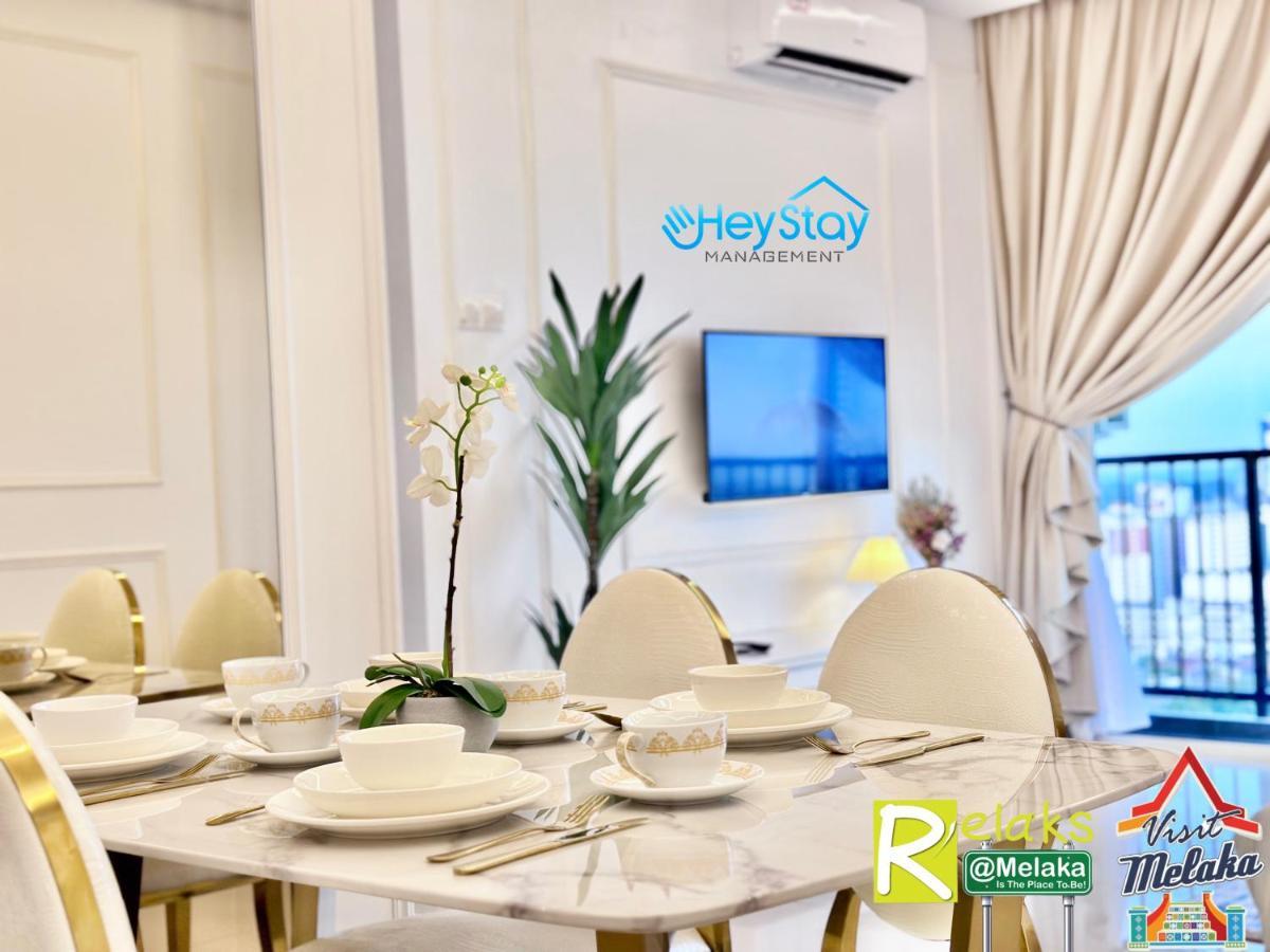 Novo 8 Residence Bachang By Heystay Management Kampong Tambak Luaran gambar