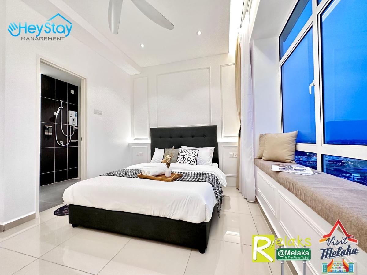Novo 8 Residence Bachang By Heystay Management Kampong Tambak Luaran gambar